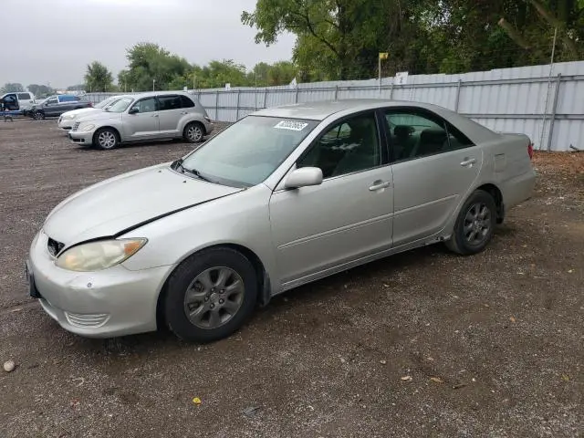 4T1BF32K95U084032