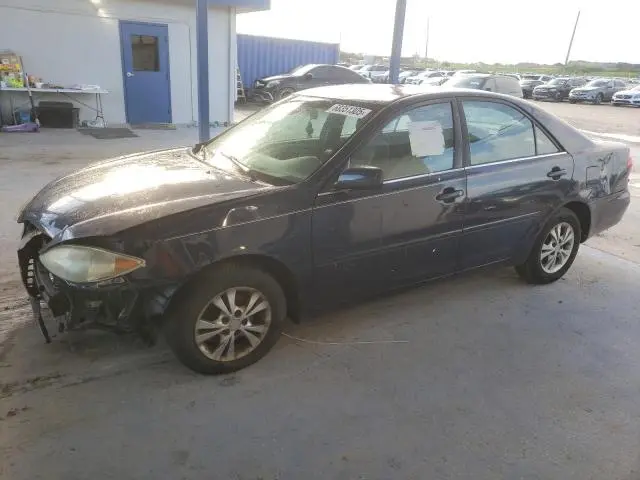 4T1BF32K95U097704