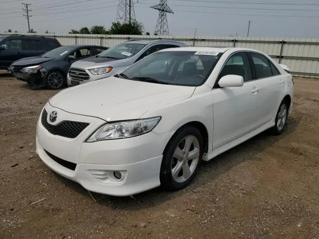 4T1BF3EK1BU697530