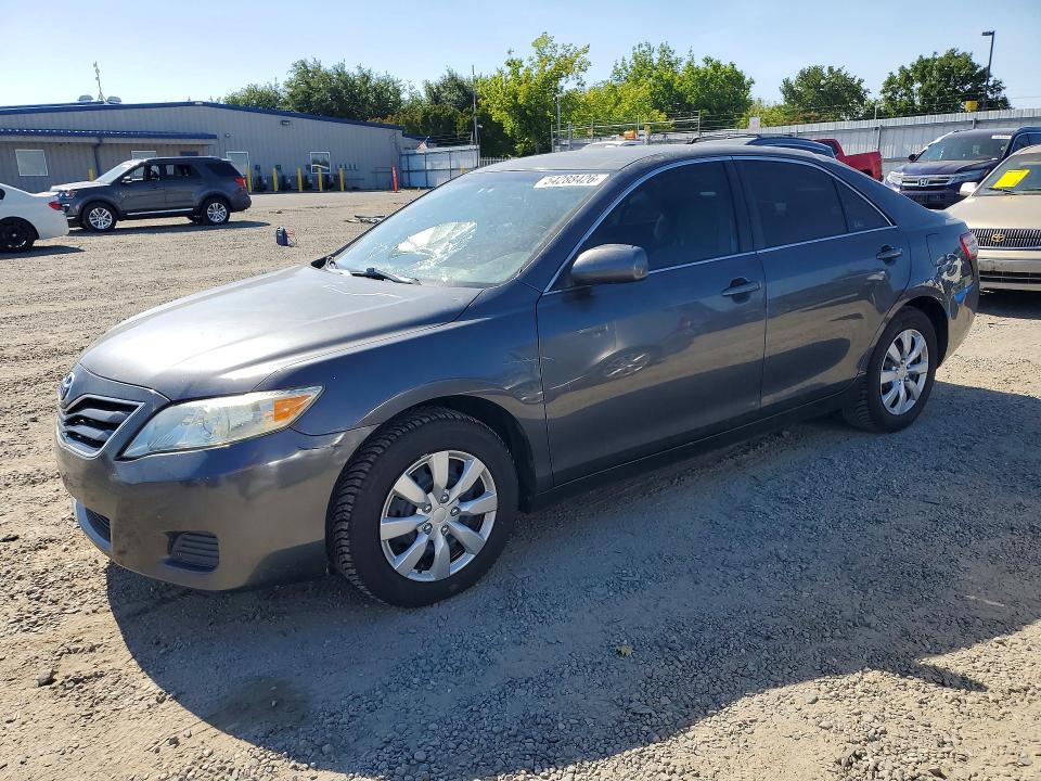 4T1BF3EK2BU200842