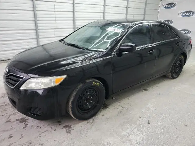 4T1BF3EK2BU662950