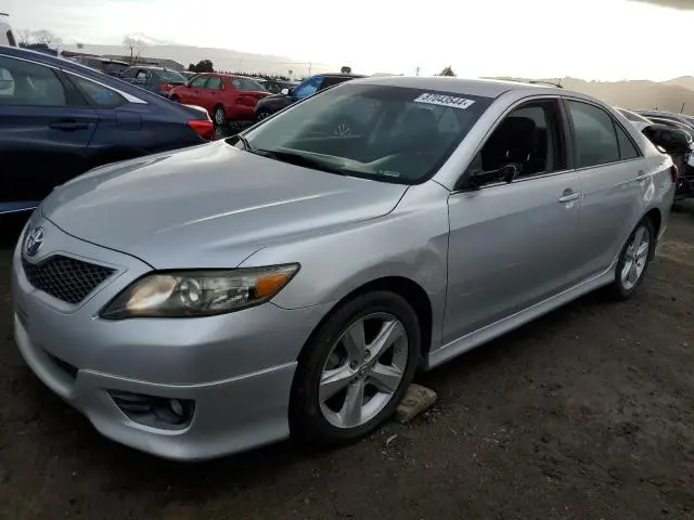 4T1BF3EK2BU683202