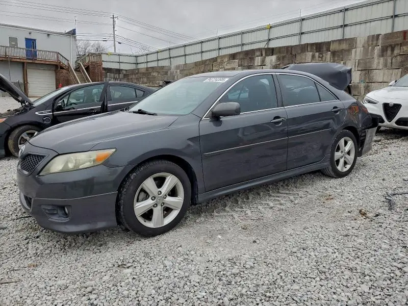 4T1BF3EK6BU200651