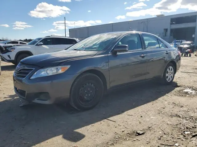 4T1BF3EK6BU221242