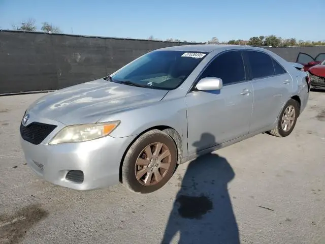 4T1BF3EK6BU652471