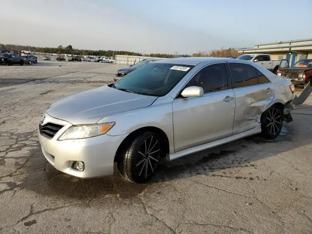 4T1BF3EK8BU610982