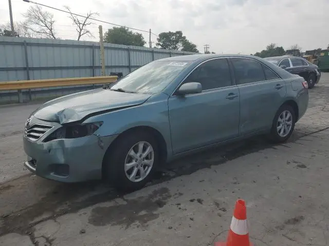 4T1BF3EK8BU633257