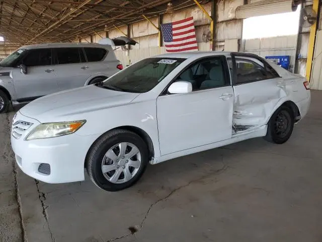 4T1BF3EK8BU641214