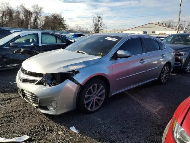 4T1BK1EB1FU179956