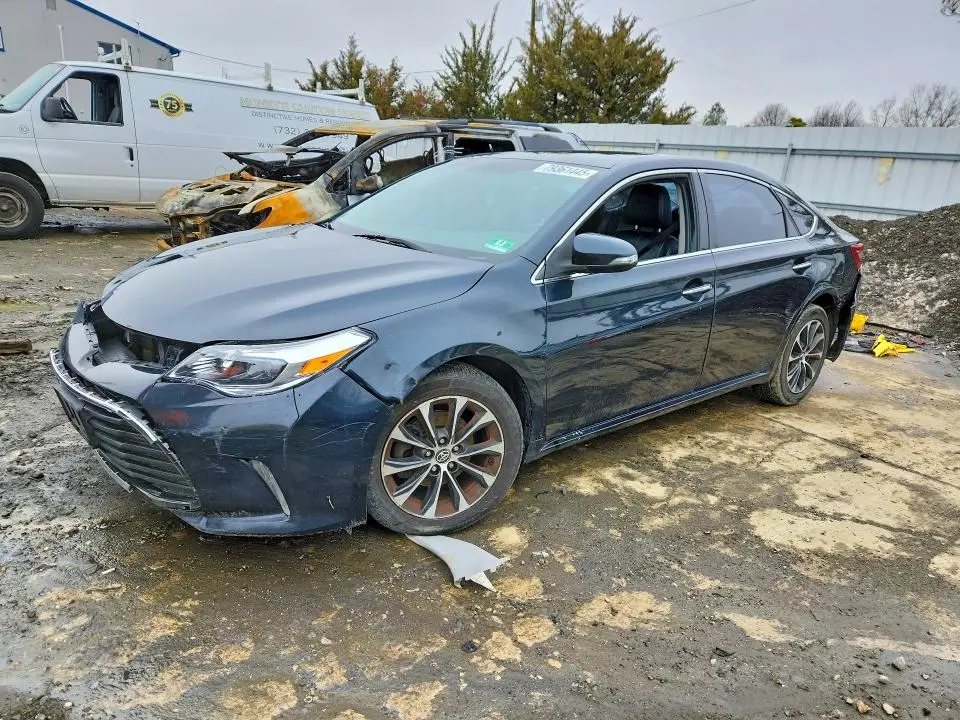 4T1BK1EB5GU195255