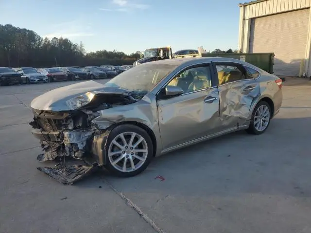 4T1BK1EB7EU102961