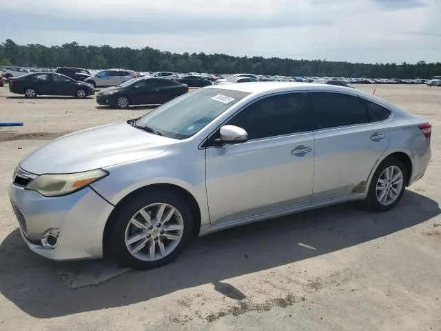 4T1BK1EB8DU024284