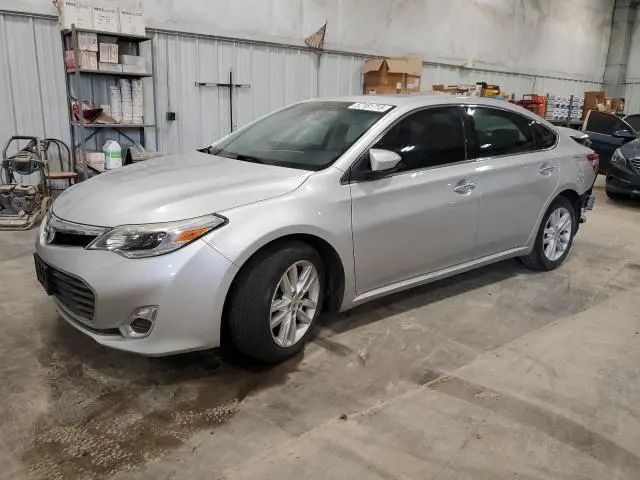 4T1BK1EB8DU067376