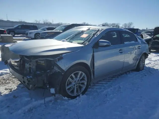 4T1BK1EB8FU177198