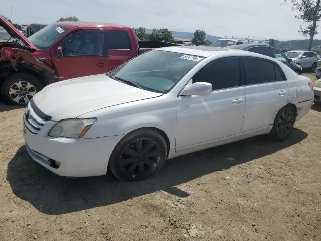 4T1BK36B15U042122