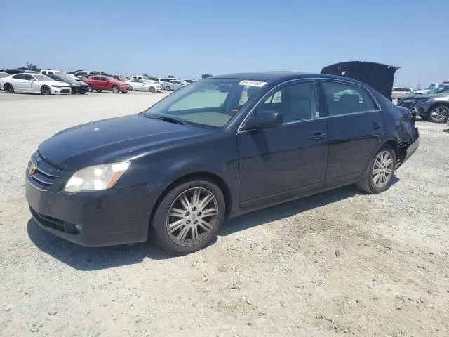 4T1BK36B17U218346