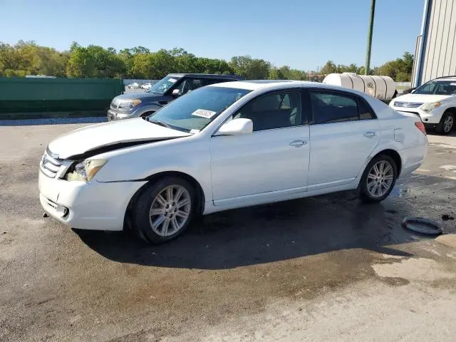 4T1BK36B46U100564