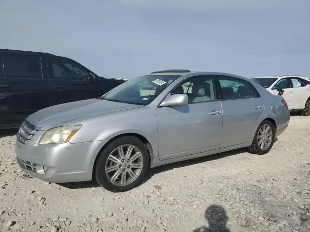 4T1BK36B46U118174