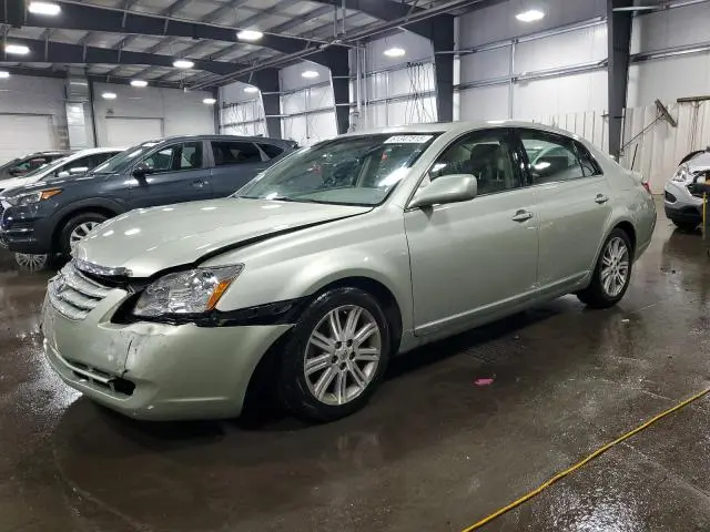 4T1BK36B57U202182