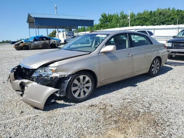 4T1BK36B57U250152
