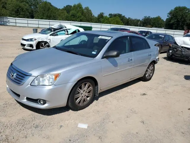 4T1BK36B68U312272