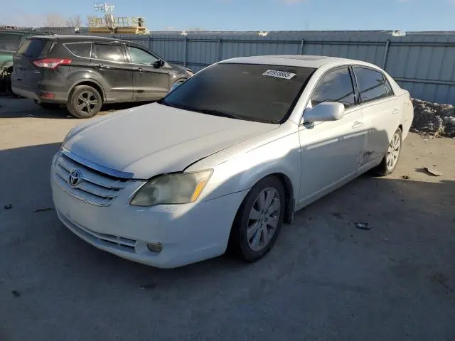 4T1BK36B75U015507