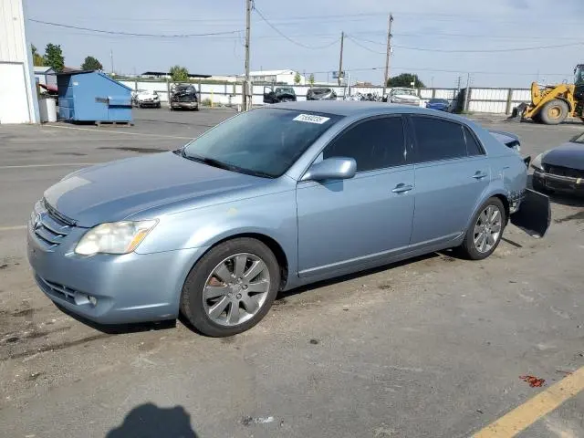 4T1BK36B97U197147