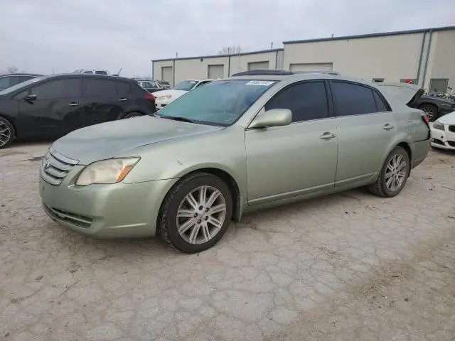 4T1BK36BX7U206034