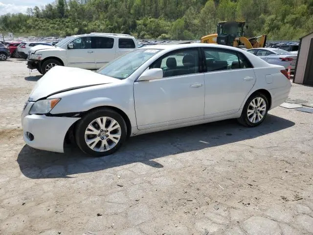 4T1BK36BX8U301646