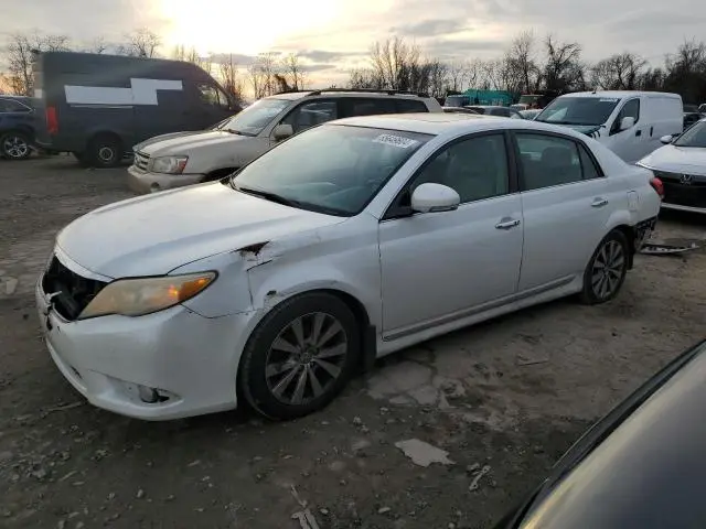4T1BK3DB3BU389076
