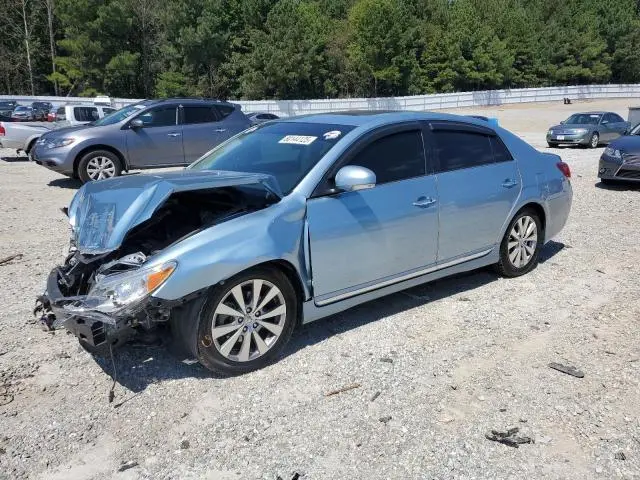 4T1BK3DB3BU402005