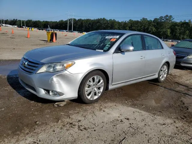 4T1BK3DB5CU466550