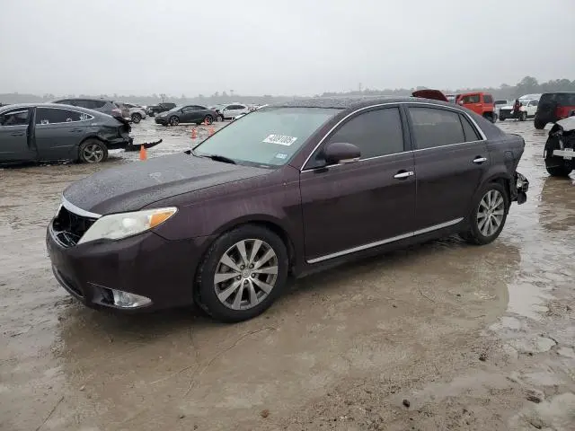 4T1BK3DB8BU436117