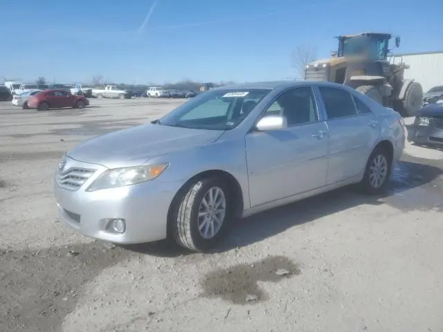 4T1BK3EK2BU630852