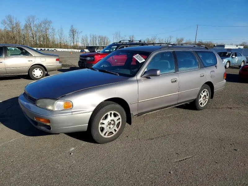 4T1EF12K5TU125643