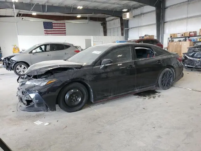 4T1FZ1FB2MU070169