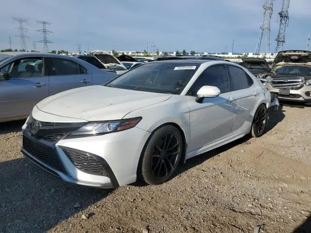 4T1K61BK5NU057558