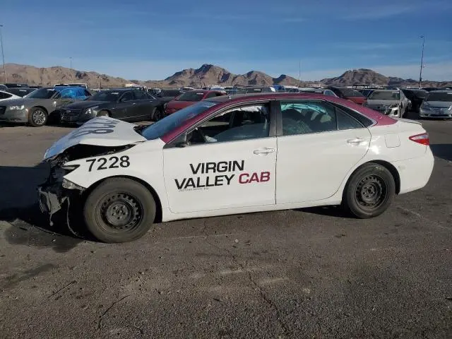 4T4BF1FK1GR557882