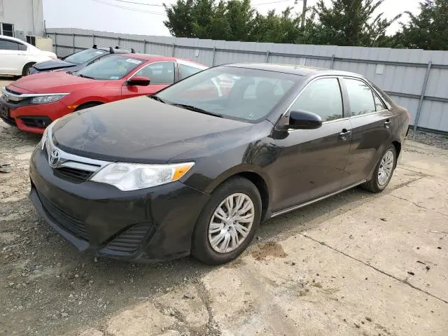 4T4BF1FK2DR315095