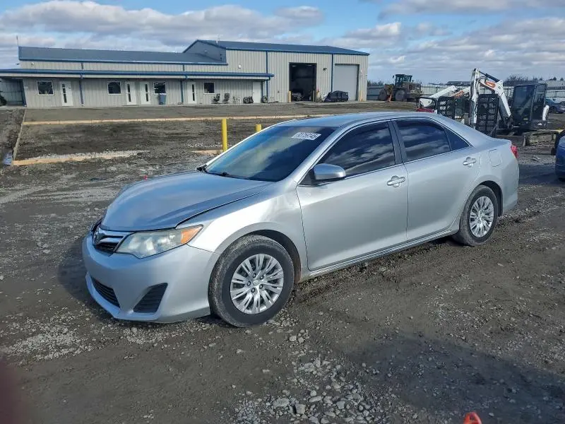 4T4BF1FK3CR201086