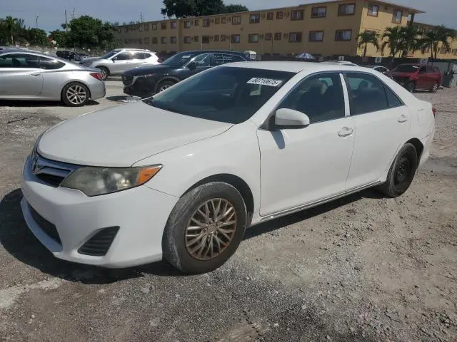 4T4BF1FK6CR205746