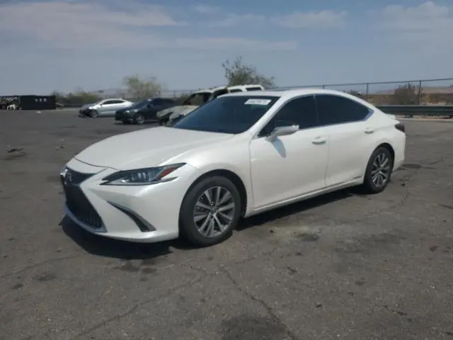 58AC21B10LU006157