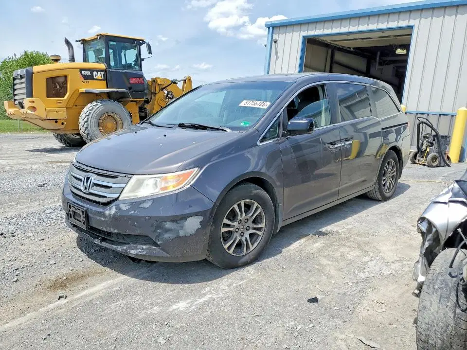 5FNRL5H61BB034196