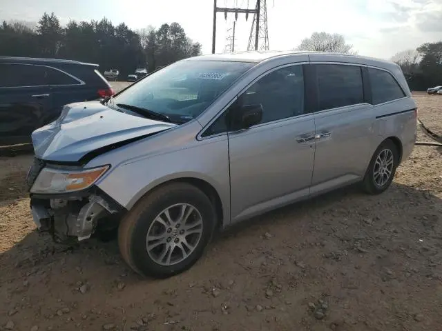 5FNRL5H64CB106588