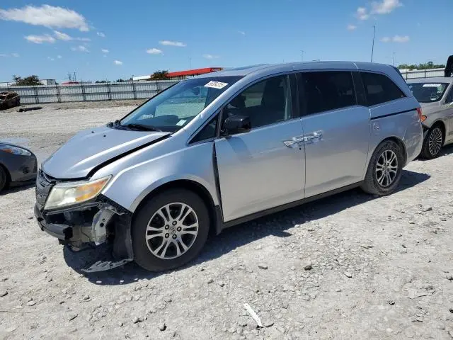 5FNRL5H66BB099142