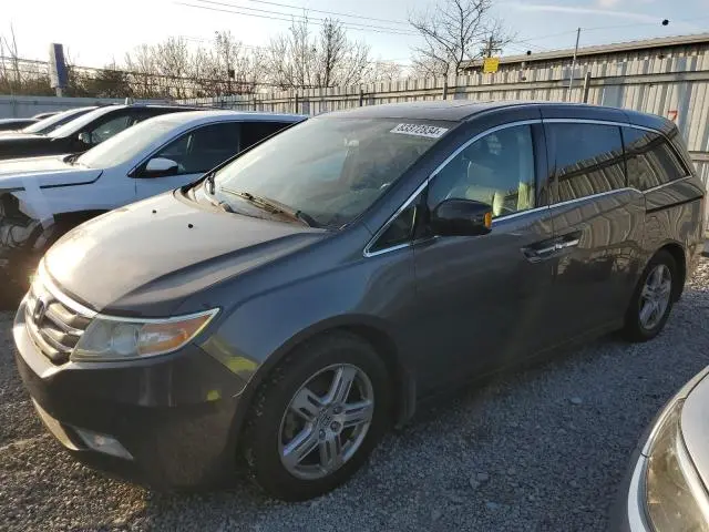5FNRL5H94BB072676