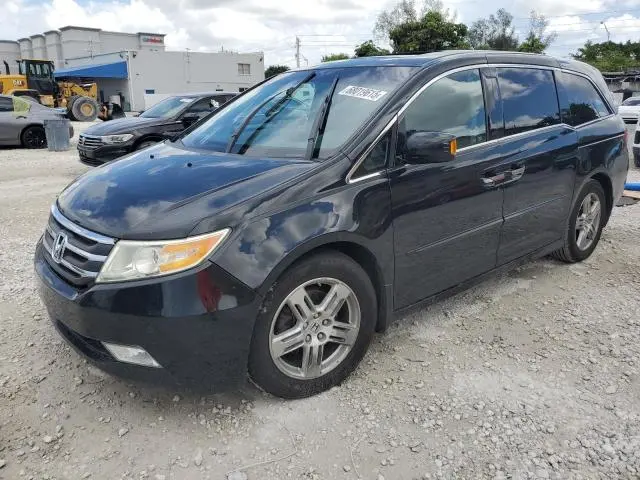 5FNRL5H95BB045860