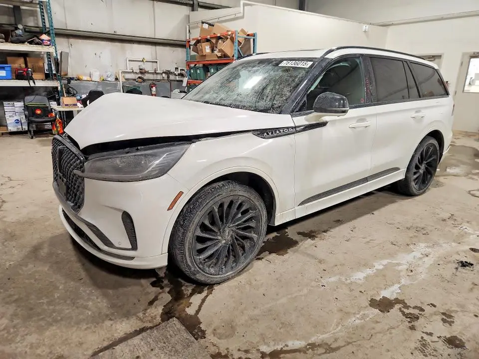 5LM5J7XC8SGL16079