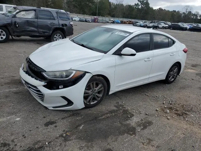 5NPD84LF0HH021818