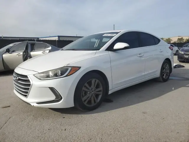 5NPD84LF1HH157200